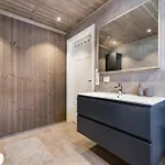 Budor: Jacuzzi Elbillader 4 Soverom Terrasse Skogsutsikt Semesterbostad