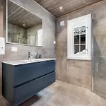 Budor: Jacuzzi Elbillader 4 Soverom Terrasse Skogsutsikt *