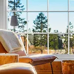 Semesterbostad Budor: Jacuzzi Elbillader 4 Soverom Terrasse Skogsutsikt *