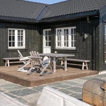 Semesterbostad Budor: Jacuzzi Elbillader 4 Soverom Terrasse Skogsutsikt Nordset