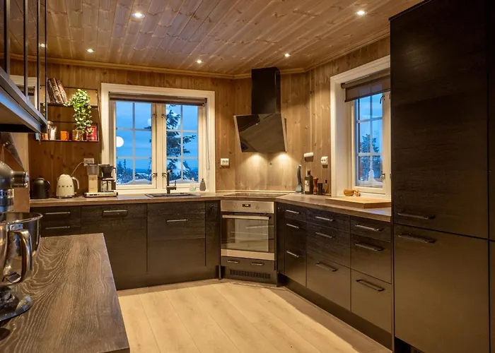 Budor - 60 Min Fra Osl - Jaccuzzi - 4 Soverom Ferienhaus *