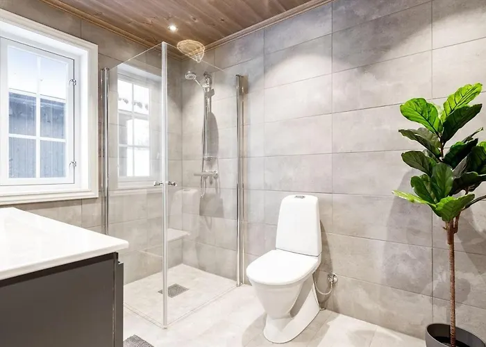 Budor - 60 Min Fra Osl - Jaccuzzi - 4 Soverom Vakantiehuis *